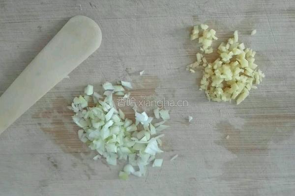 炸肉丸子的做法图解3