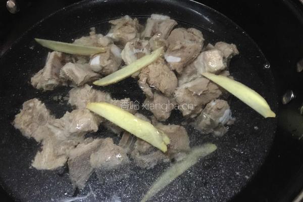 玉米炖排骨的做法图解5