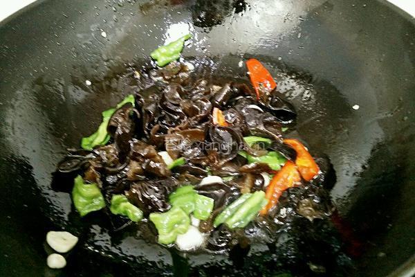 清炒木耳菜的做法图解6