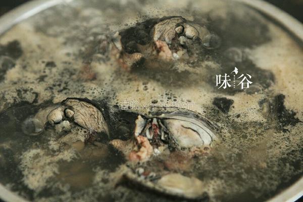 首乌乌鸡汤的做法图解3