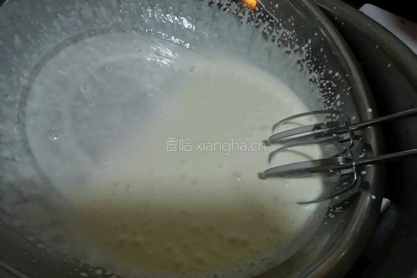 雀巢蛋奶油的打发的做法图解3