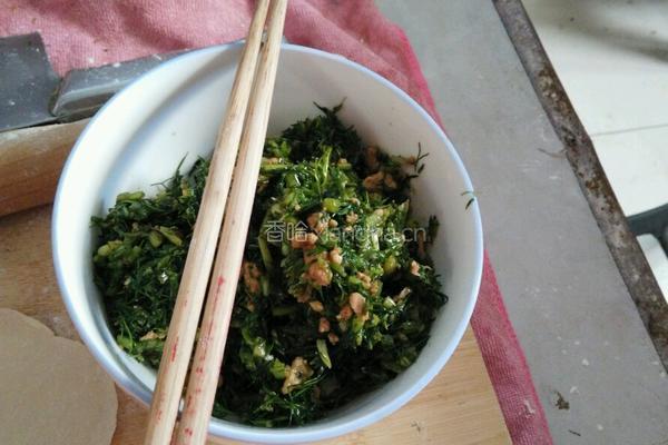茴香肉水饺的做法图解2