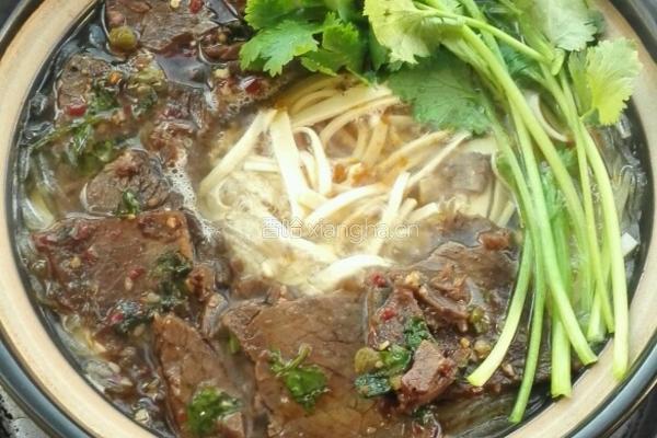 牛肉粉丝汤的做法图解7