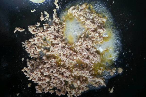肉末粉丝煲的做法图解2