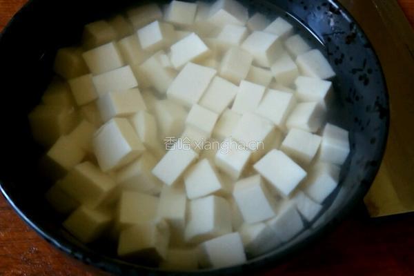 虾仁豆腐的做法图解4