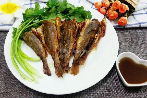 炸鱼的做法图解7