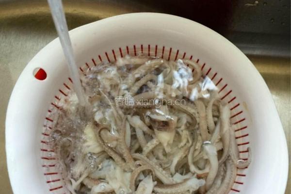 炒鱿鱼须的做法图解2