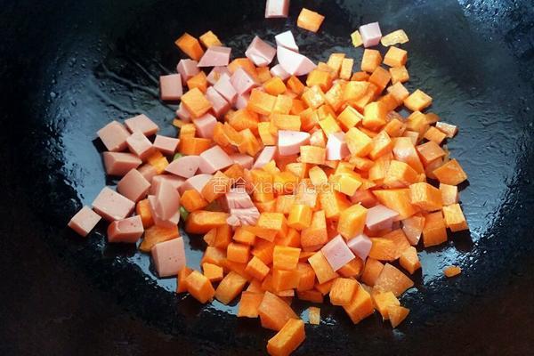 豌豆胡萝卜焖饭的做法图解4
