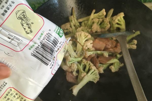 干煸菜花五花肉的做法图解6