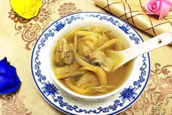 黄花菜排骨汤的做法图解8