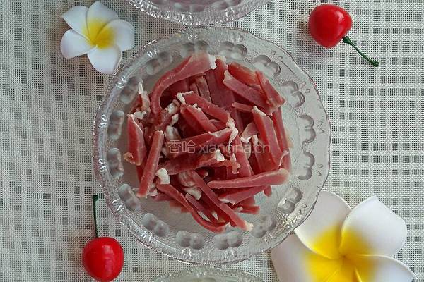 土豆洋葱炒腊肉的做法图解2