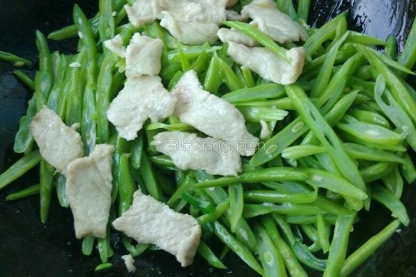 豆角炒肉的做法图解10