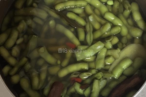 盐水煮毛豆的做法图解5
