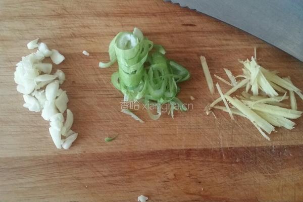 大辣椒炒土豆片的做法图解3