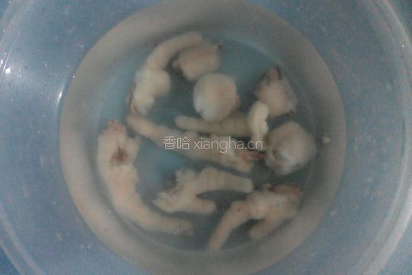 秘制泡椒凤爪的做法图解4