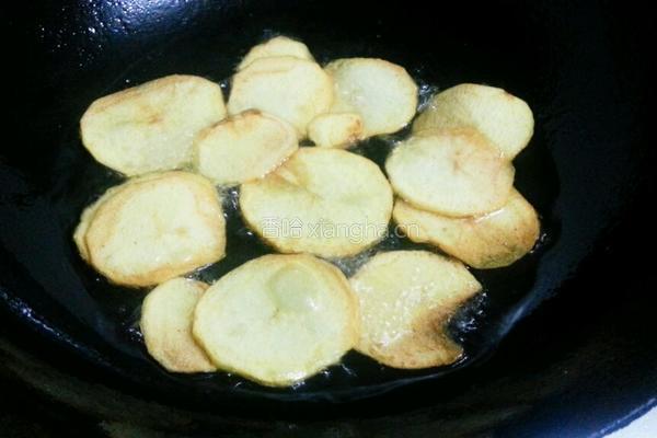 自制零食炸薯片的做法图解7
