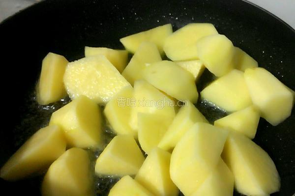 椒盐土豆的做法图解7