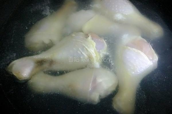 啤酒鸡腿的做法图解1