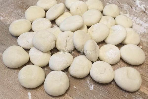 虾仁饺子的做法图解6