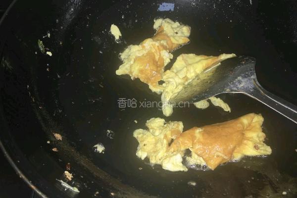 虾皮韭菜炒鸡蛋的做法图解3