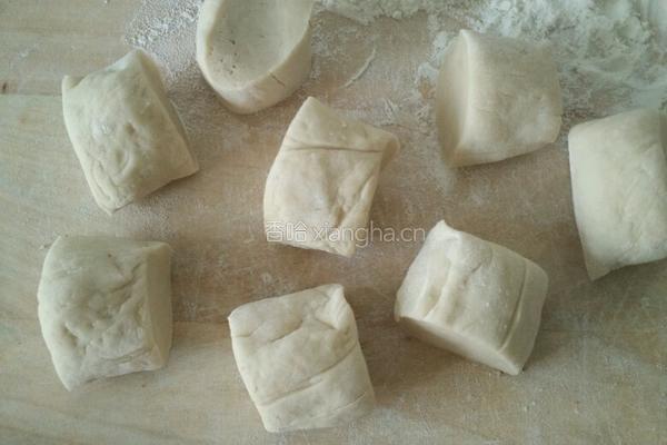 韭菜豆腐水煎包的做法图解8