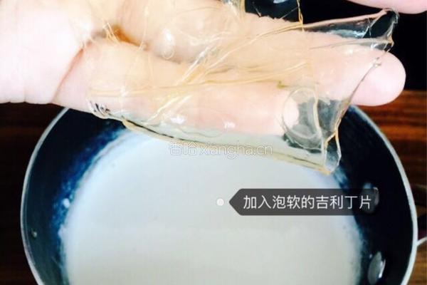 木瓜杏仁冻的做法图解5