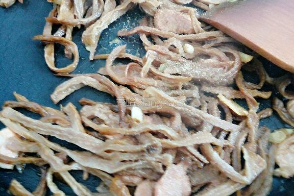 肉炒萝卜干的做法图解9