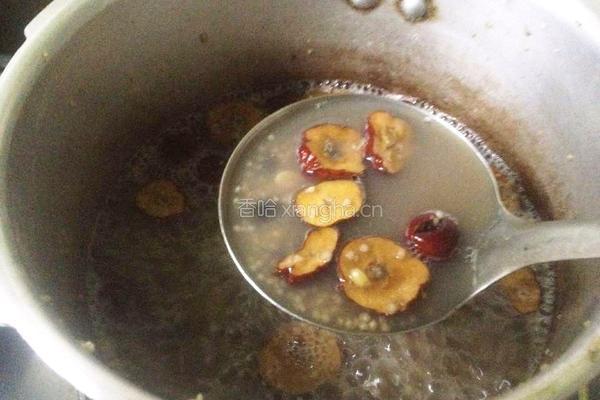 黑豆粥的做法图解7