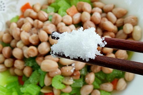 芹菜花生米的做法图解12