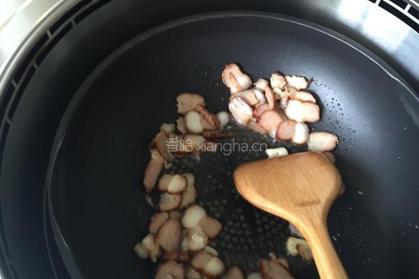 腊肉卷心菜的做法图解5