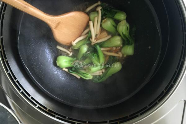 鲜菇炒白菜心的做法图解8