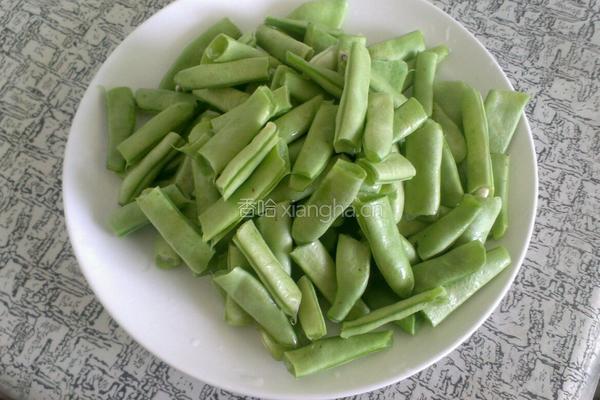 肉炒芸豆的做法图解2