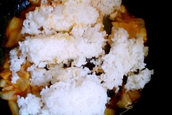 韩式泡菜炒饭的做法图解3