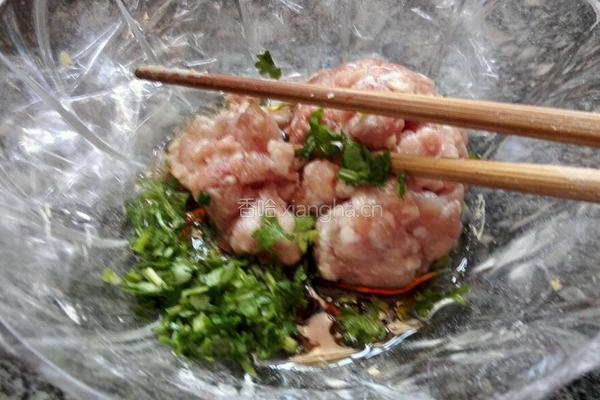 韭菜猪肉开口锅贴的做法图解3