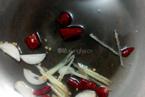 香芹木耳炒白干的做法图解3