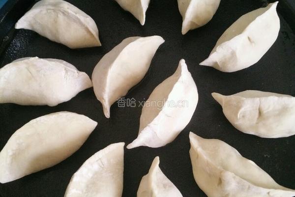 韭菜豆腐水煎包的做法图解15
