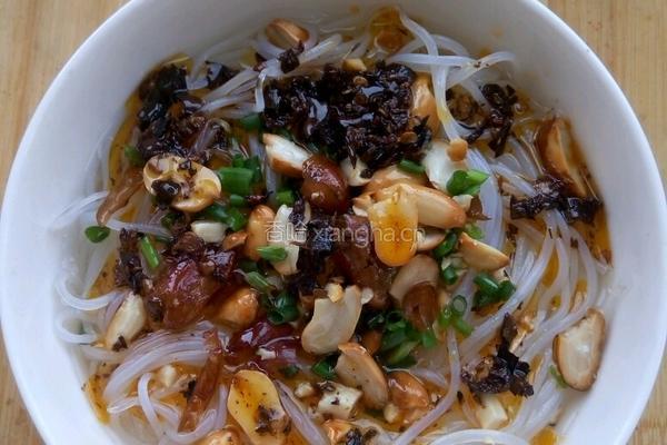 酸辣米线的做法图解7