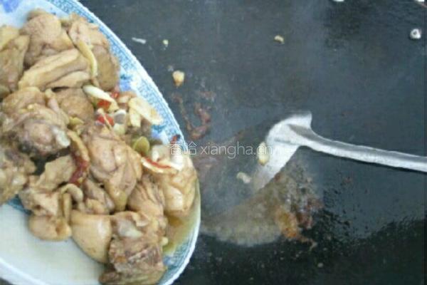 土豆焖鸡肉的做法图解8