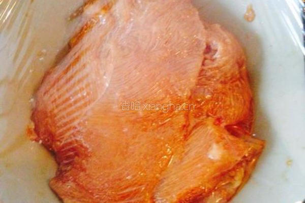 香煎鸡胸肉的做法图解3