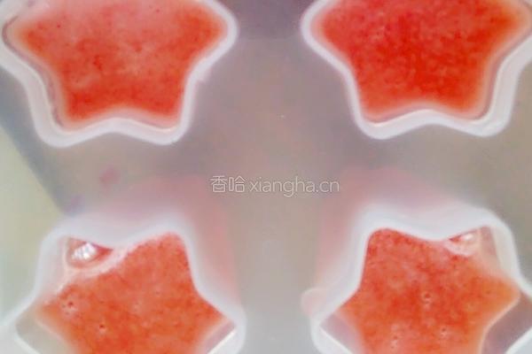 自制西瓜冰棍的做法图解7