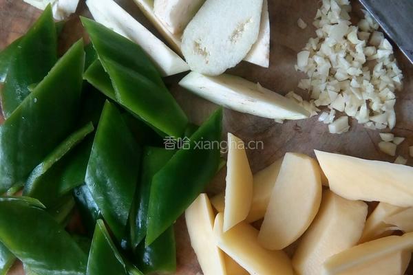 少油地三鲜的做法图解2