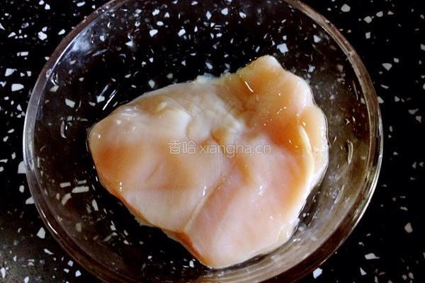 蚝油蒜苗炒鸡丝的做法图解1