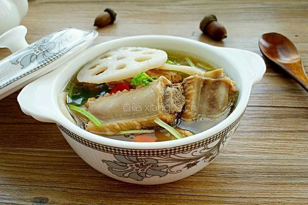 排骨藕汤的做法图解10
