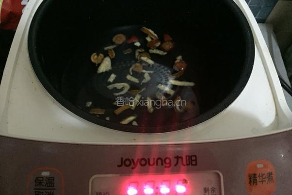 山楂陈皮茶的做法图解2
