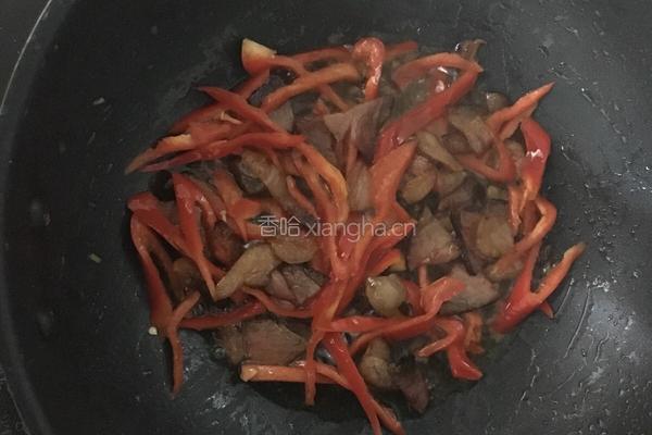 蒜苔金针菇炒肉的做法图解3