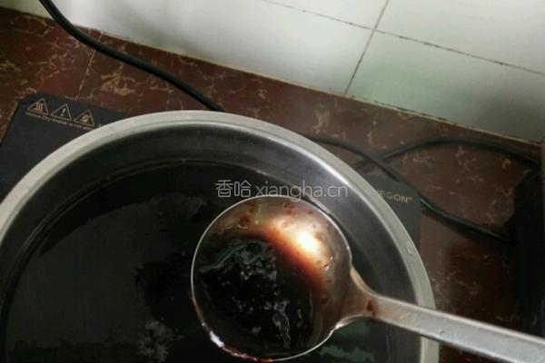 蜂蜜龟苓膏的做法图解3