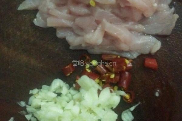 肉丝茄子的做法图解2