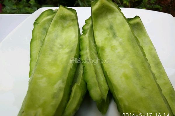 苦瓜牛肉的做法图解3