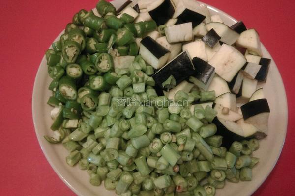 茄子打卤面的做法图解5