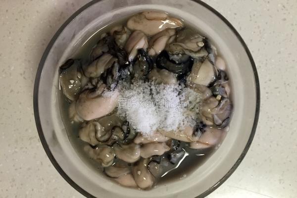 海蛎豆腐汤的做法图解2